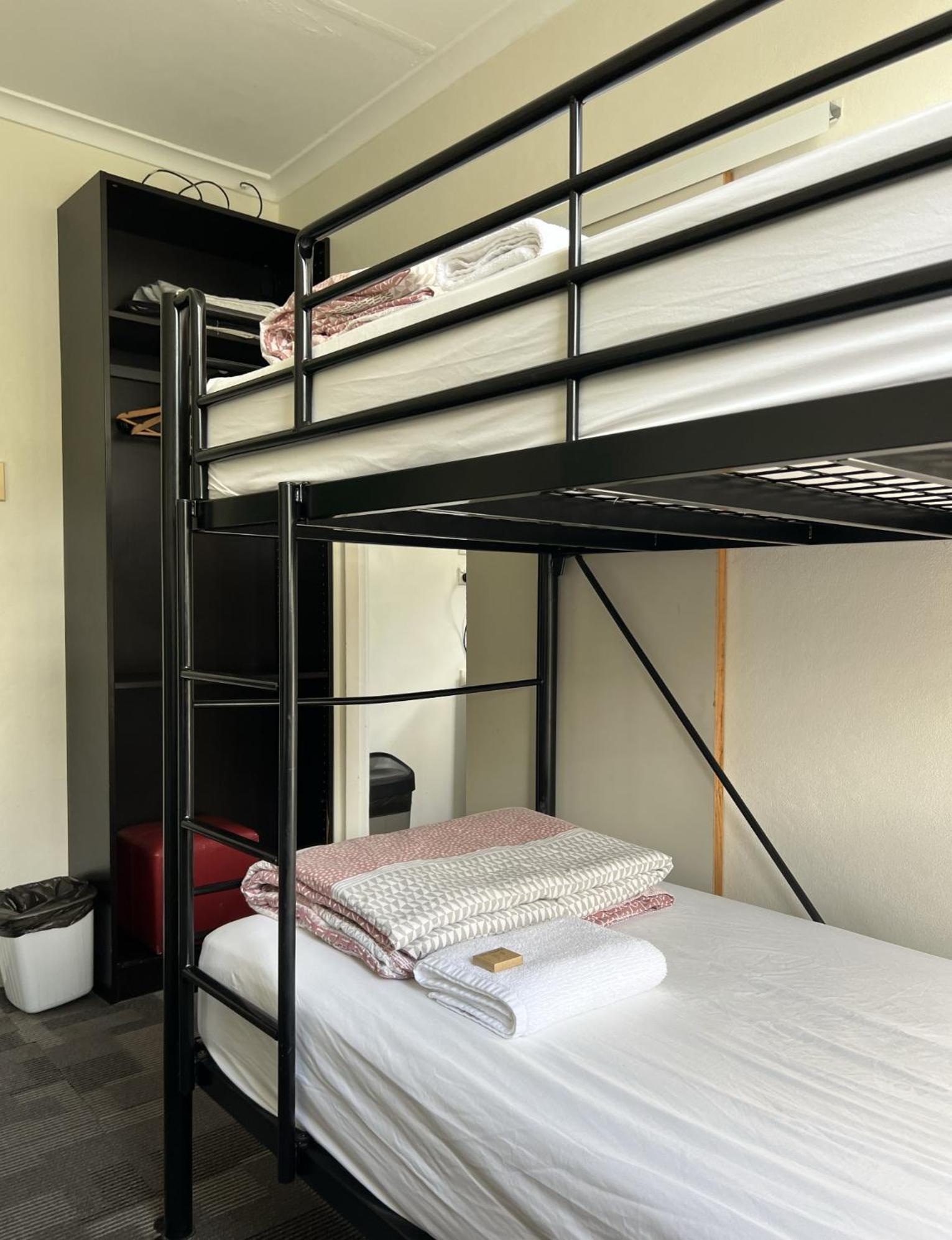 Хостел Manly Bunkhouse Сідней Екстер'єр фото